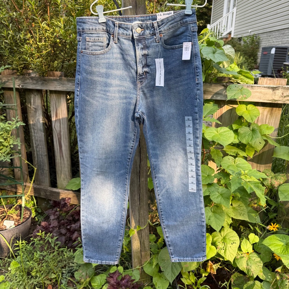 NWT Old Navy O.G. Straight High Rise Jeans Womens 10 Classic Mom 90s Denim